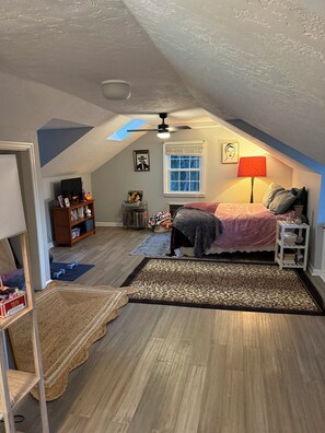 4 bedrooms, WiFi, bed sheets - Spacious 4-bedroom house in Augusta for Masters Week (Augusta)