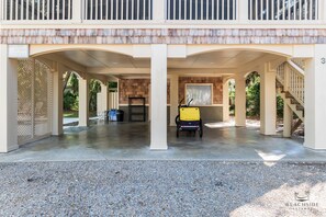 Property grounds - 3 Elderberry - Beach Bungalow, 4 B/3B  South Forest Beach- Private Pool! (Hilton Head Island)