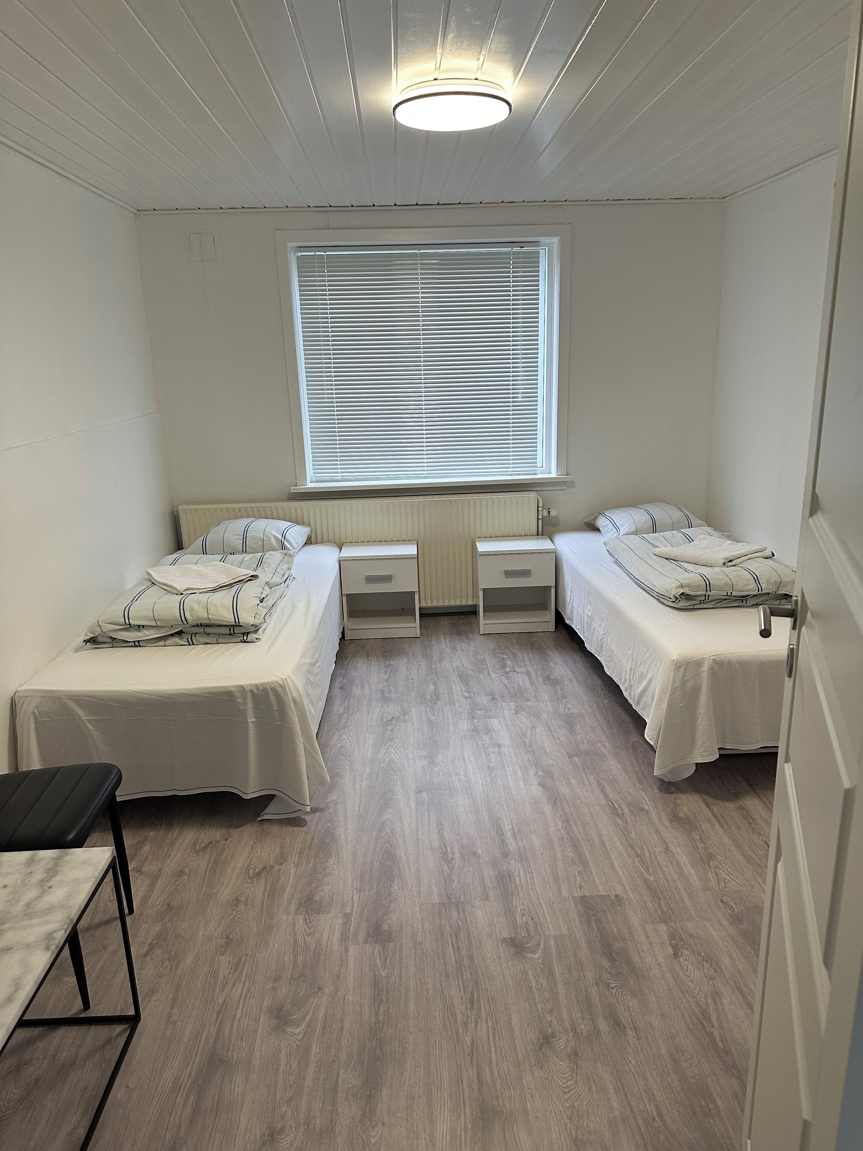 تجهيزات عازلة للصوت وواي فاي مجانًا