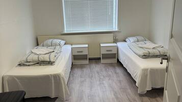 Comfort Twin Room, Patio | Kalis bunyi, Wi-fi percuma