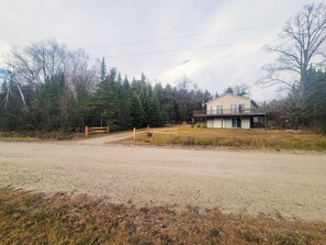 Exterior - Beaver Island - The Shorebird (Beaver Island)