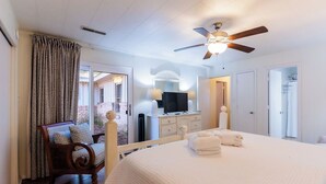 3 chambres, fer et planche à repasser, Wi-Fi gratuit, draps fournis