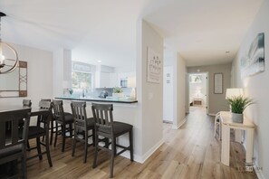 Dining - 70 Springwood Villas - 3BR/3 Bath (Hilton Head Island, SC)