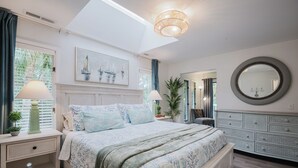 3 bedrooms, iron/ironing board, free WiFi, bed sheets - 10 Flamingo St - Forest Beach Serenity, Short Walk to the Beach 3Be 2Ba (Hilton Head Island)