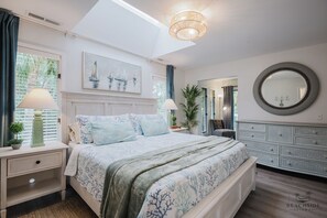 3 bedrooms, iron/ironing board, free WiFi, bed sheets - 10 Flamingo St - Forest Beach Serenity, Short Walk to the Beach 3Be 2Ba (Hilton Head Island)