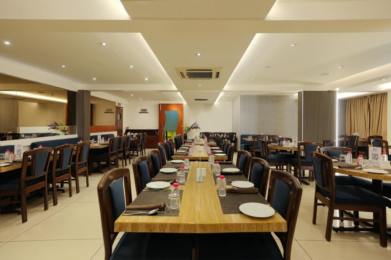 2 restaurants, Regional cuisine