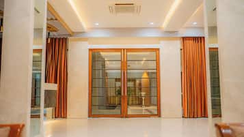 Mặt tiền nơi lưu trú