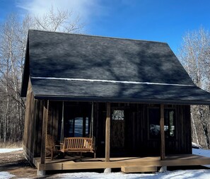Exterior - Welcome to Copperhead Cabin (Carmen)