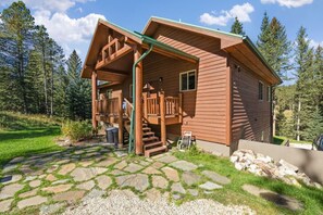 Exterior - 2 bedroom, 2 bathroom, 4 bed, Starlink, Hottub (Nemo)