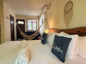 Junior Room - Esencia Valladolid Hotel (Valladolid)