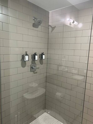 Hair dryer, towels - The Gregory Suite 201 (New Orleans)