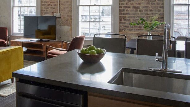 Dining - The Gregory Suite 202 (New Orleans)