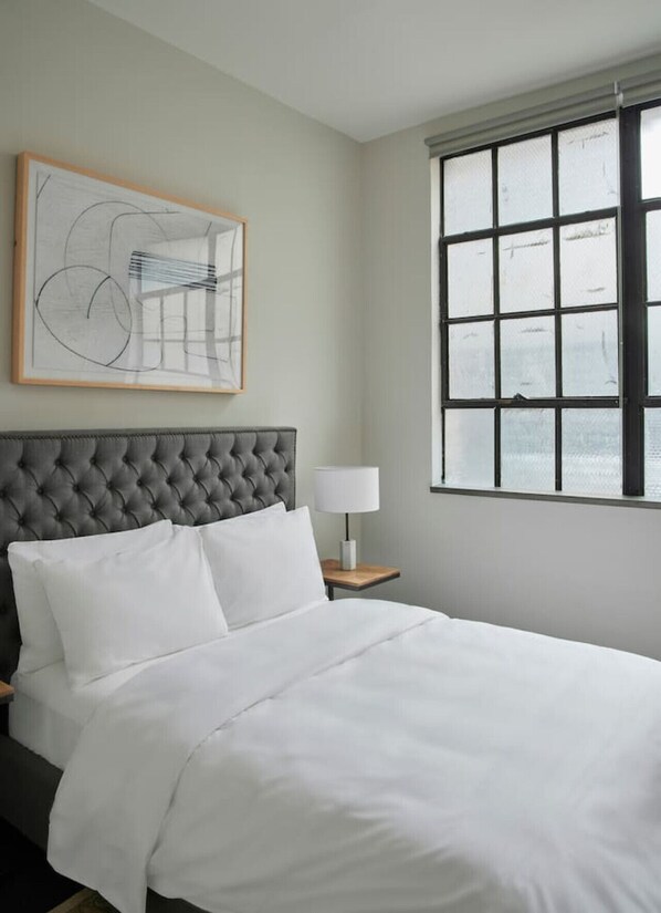 4 bedrooms, desk, iron/ironing board, WiFi