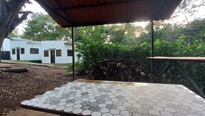 Property grounds - Nature Sanctuary Studio #1 w/ AC, Close to Tamarindo, Flamingo Beaches (Tamarindo)