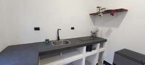 Private kitchen - Nature Sanctuary Studio #1 w/ AC, Close to Tamarindo, Flamingo Beaches (Tamarindo)