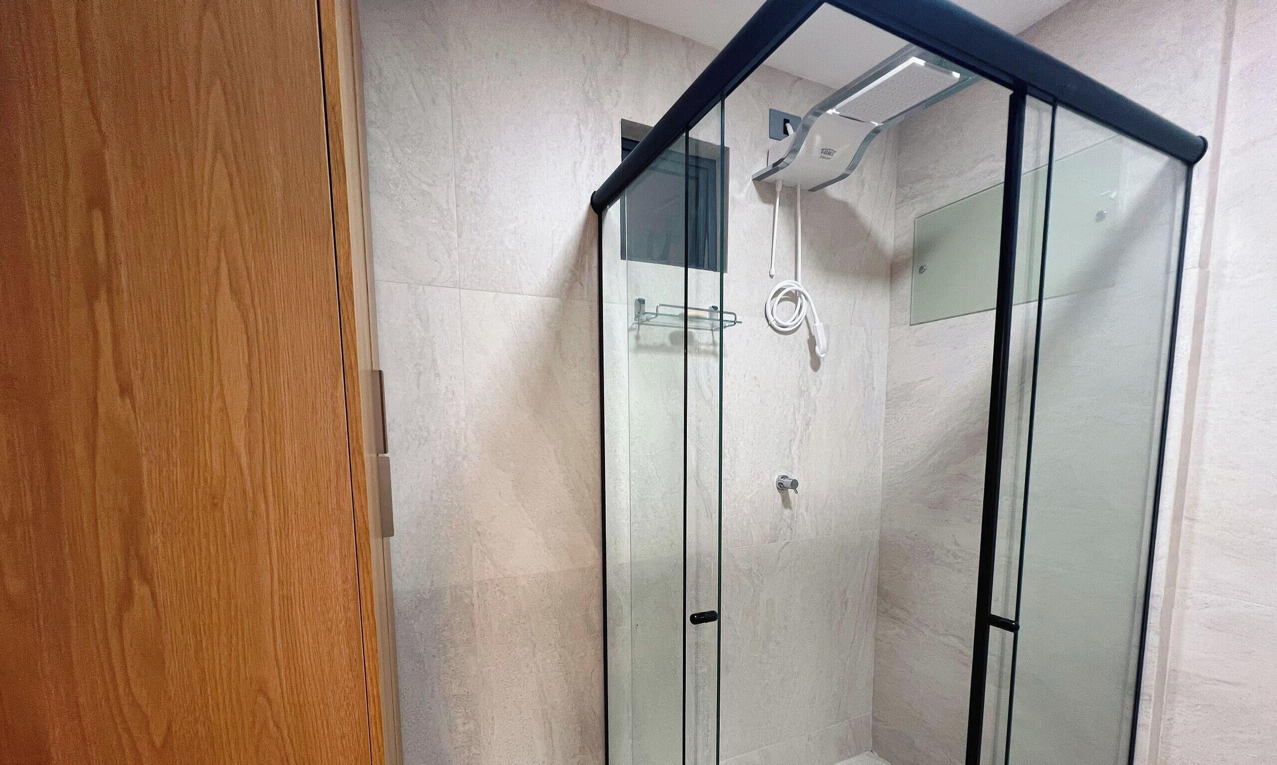 Design Apartment | Bilik Mandi | Tisu tandas 