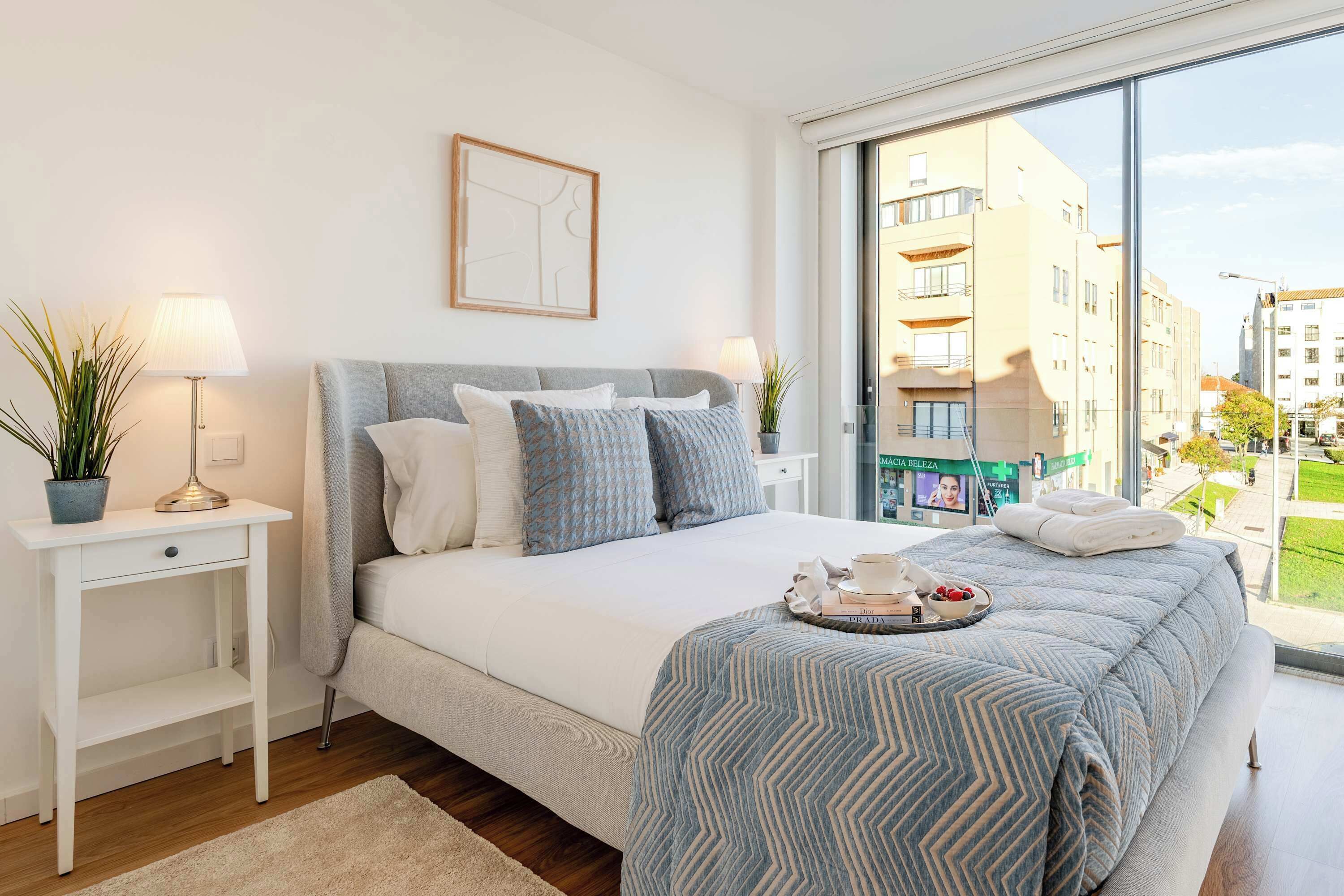 36 bedrooms, iron/ironing board, travel cot, WiFi