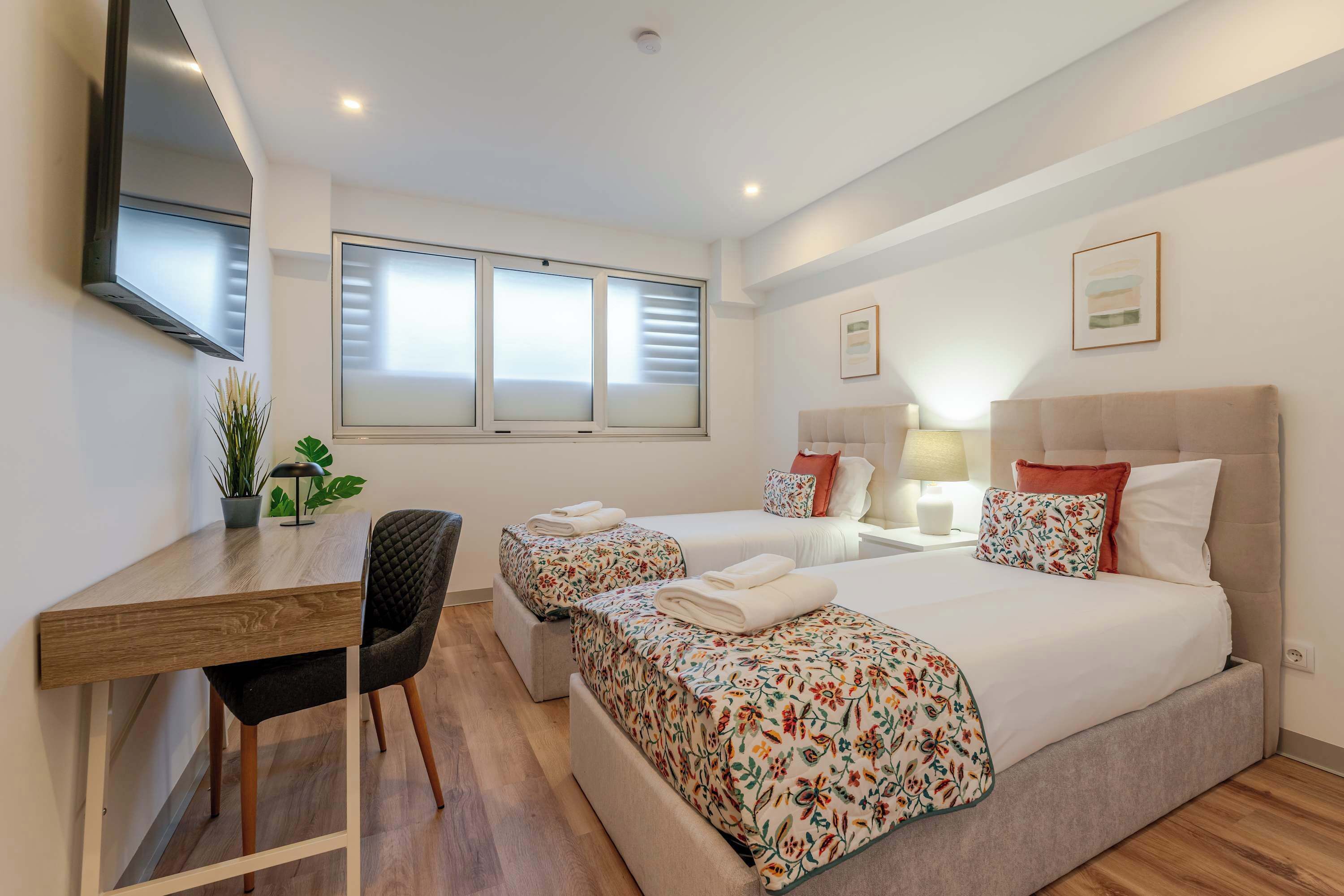 1 habitación, escritorio, cuna de viaje y wifi 