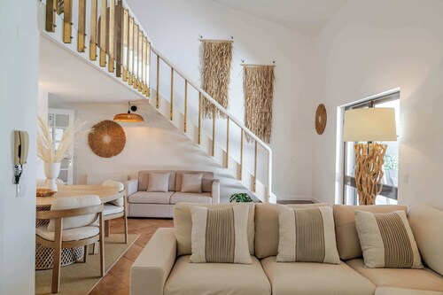 Ma-la Beach House by HostWise