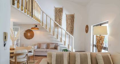 Ma-la Beach House by HostWise