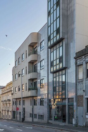 Exterior - Colorful & Cozy Apartment by HostWise (Porto)