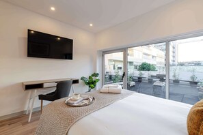 4 Schlafzimmer, Reisekinderbett, WLAN, Bettwäsche