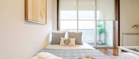 2 chambres, lit parapluie, Wi-Fi, draps fournis