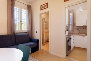 Interior - Romantic apartment (Lucca)