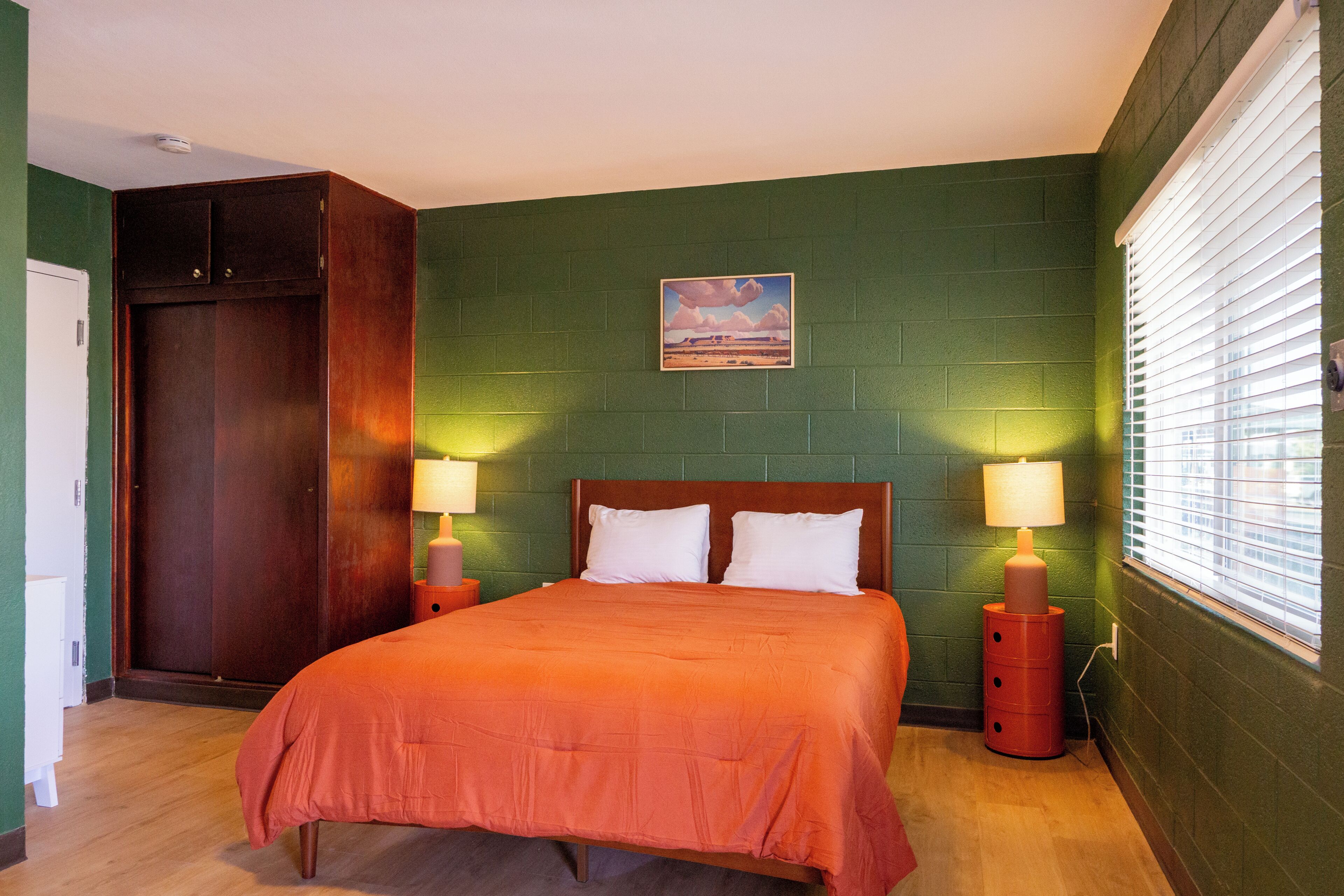 Classic Room | WiFi, bed sheets