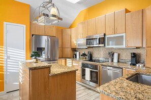 Coffee/tea maker, fridge, microwave, oven - Luxury Allen Retreat- Private Pool • Movie Theater (Allen)