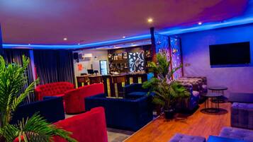 Bar (en el alojamiento)