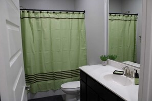 Hair dryer, towels, soap, shampoo - Modern Desert Retreat with AC & Mountain Views (Marana)