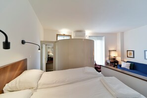 Free WiFi, bed sheets - Monforte 19 - Milano (Milan)
