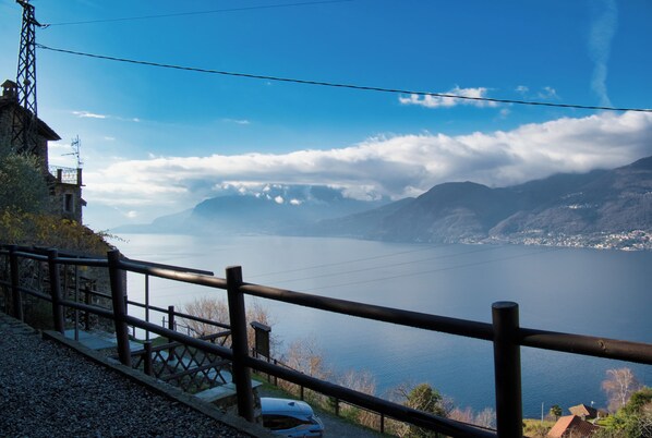 View from property - Home with panoramic view over Como lake (Bellano)