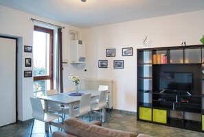 Dining - Home with panoramic view over Como lake (Bellano)