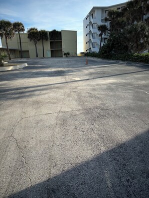 Property grounds - South Shores Motel (Daytona Beach Shores)