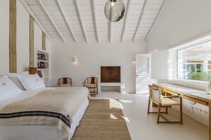 4 chambres, fer et planche à repasser, Wi-Fi, literie fournie