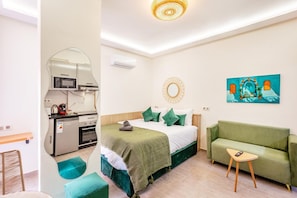 WiFi, bed sheets - Modern & Cozy Studio in Marrakech City Center (Marrakech)