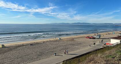 Lovely 2-bedroom condo in Redondo Beach near the beach
