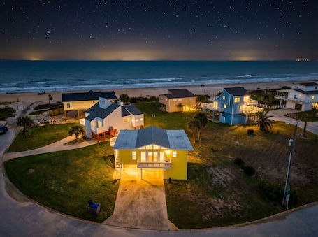 Exterior. Coastal/Cozy- Steps to the sand and sea