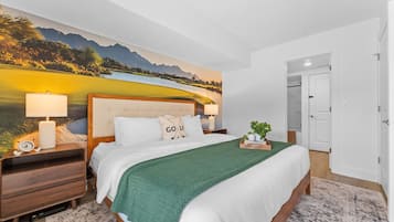 Superior Suite, Non Smoking, Pets not allowed | Premium bedding, down duvets, memory-foam beds, in-room safe