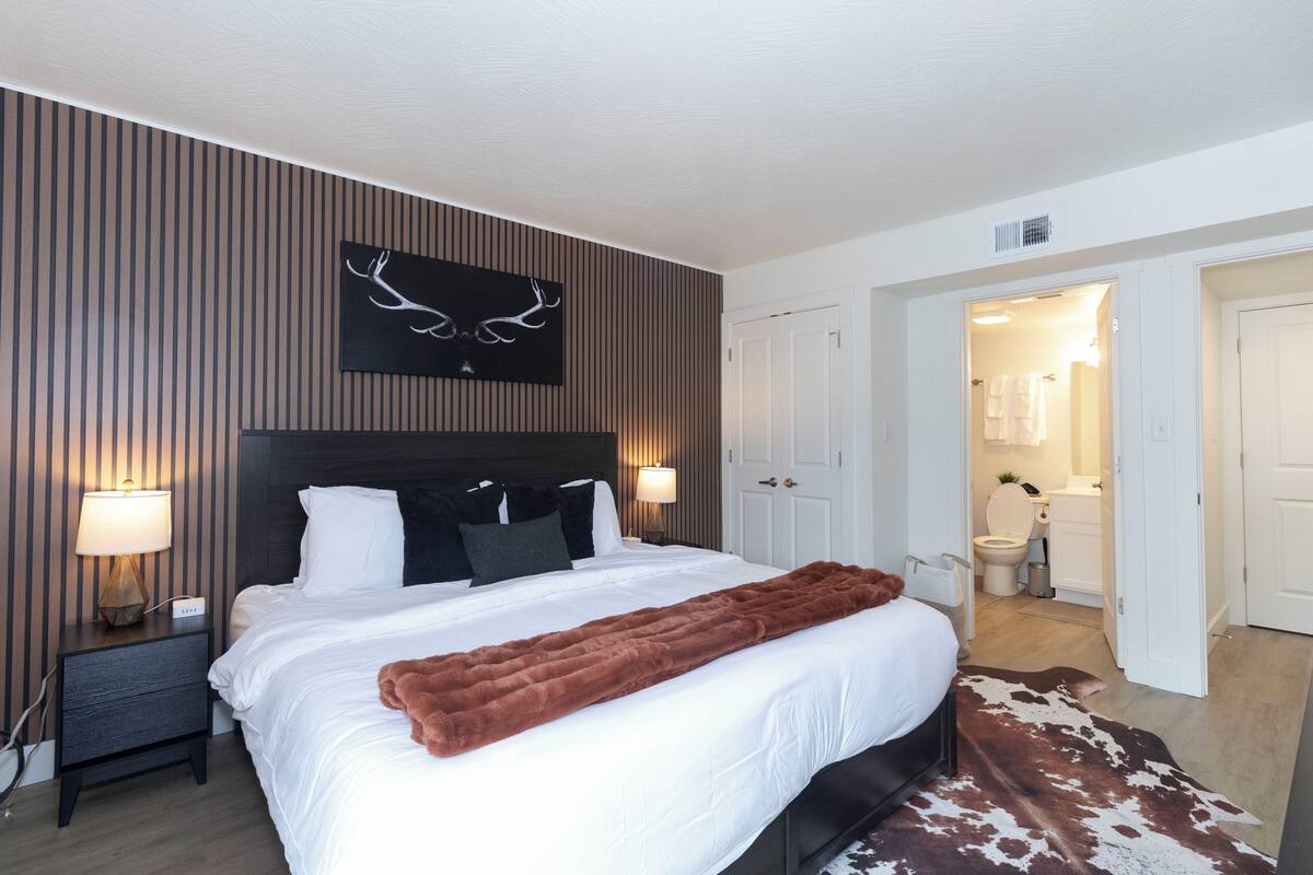Premium bedding, down comforters, memory foam beds, in-room safe