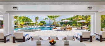 Oceanfront Charm Meets Bespoke Luxury- Brand New 9 Bedroom Estate & Sleeps 26