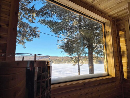 Sunshine Estate - Multi Chalet Property on Lac Cayamant