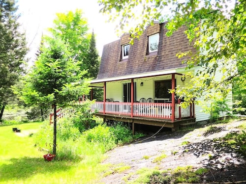 Waterfront, hiking trails, ATV, Skidoo