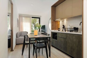 Dining - w* | Dreamlike 1BR in the Heart of Cuauhtemoc (Ciudad de México)
