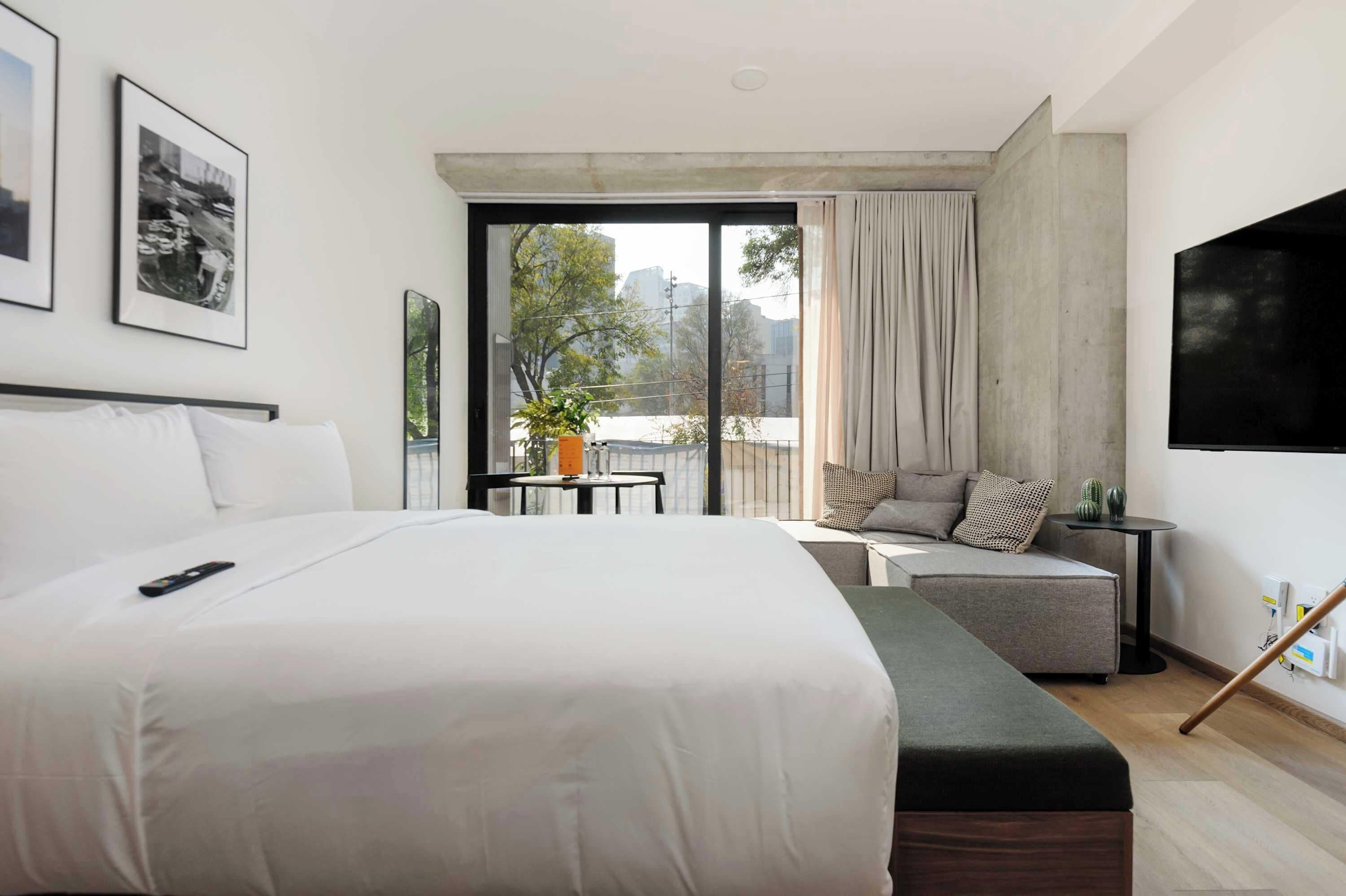 1 chambre, fer et planche à repasser, Wi-Fi, draps fournis