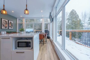 Interior - Ski, Spa & Lake | Chalet Luna (Saint-Côme)