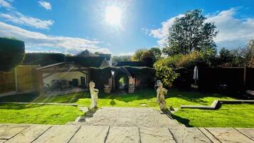 Enceinte de lâhĂ©bergement