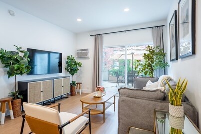 One of a kind 1-bedroom condo walking distance to Westwood Village